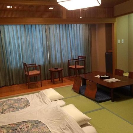 Mutsu Park Hotel Екстер'єр фото